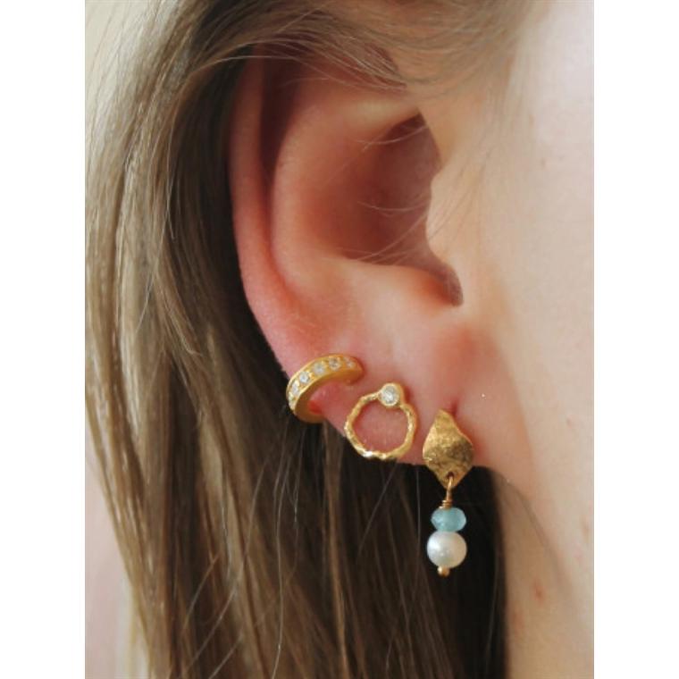 STINE A Tres Petit Creol With White Stones Ørering, Guld